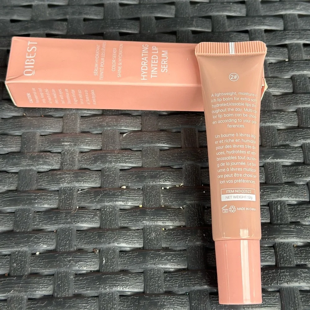 Hydrating Tinted Lip Serum - Nude